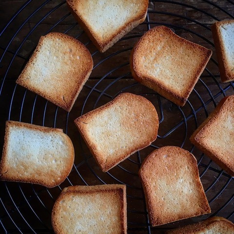 181006_toast.jpg
